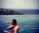 Johnny Hallyday dans le piscine de sa villa à Saint-Barthélemy, début août 2012, photo par Laeticia Hallyday.