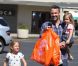 Sortie au Farmers Market de Los Angeles pour Ben Affleck et ses filles le 12 août 2012