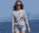 Rosie, Alessandra, Nicole, qui porte le mieux le short en jean cet été ?
