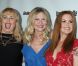 Rebel Wilson, Kirsten Dunst et Isla Fisher à l'avant-première de  Bachelorette  à Los Angeles, le 23 août 2012.