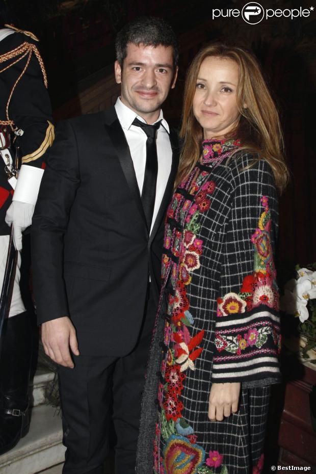 Grégoire et sa belle Eléonore de Galard le 22 novembre 2011 à l'Opéra Garnier à Paris