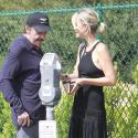 Johnny Hallyday : Une nouvelle coupe de cheveux et la semaine commence bien