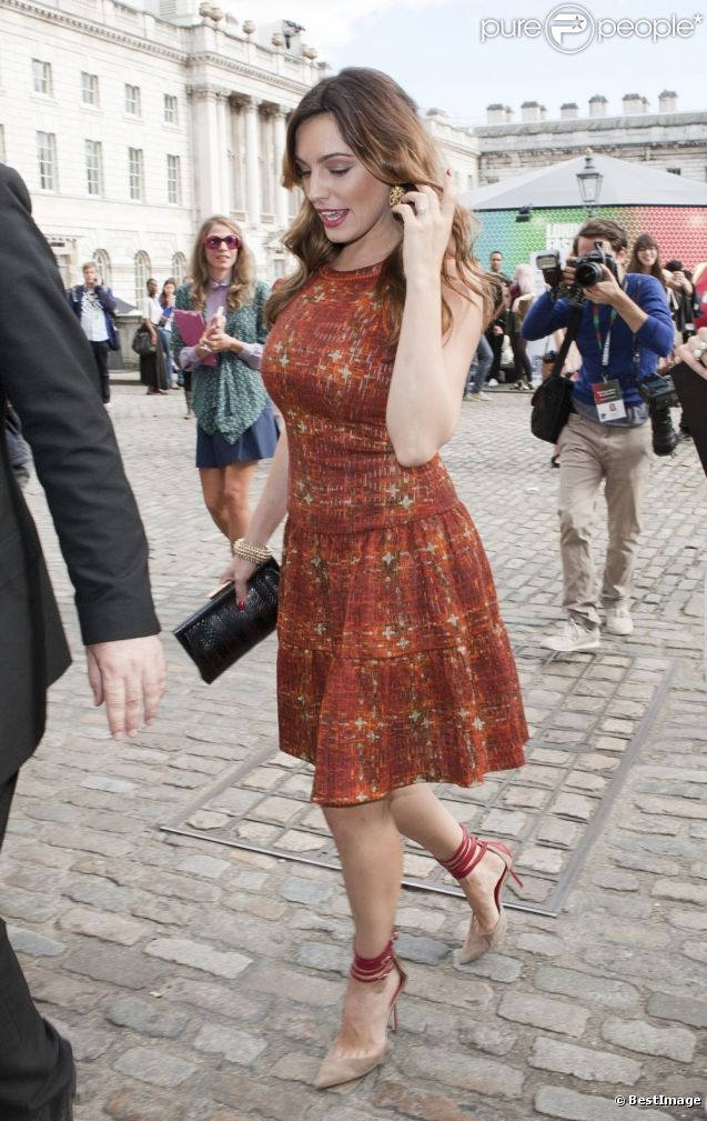 Kelly Brook au défilé Bora Aksu. Fashion Week de Londres, le 14 septembre 2012.