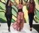 Elisabetta Canalis était irrésistible en Miss Bikini à la Fashion Week de Milan le 21 septembre 2012.