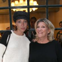 EXCLU : Laura Smet et Anna Carlota lors de l'ouverture du nouvel institut de beauté Miss Carlota dans le quartier Saint-Germain des prés à Paris le 24 Septembre 2012.