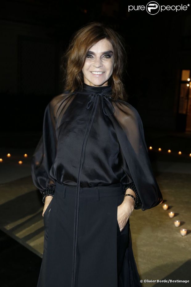 Carine Roitfeld lors de la soirée de Carine Roitfeld et MAC organisée à paris le 2 octobre 2012