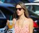 Alessandra Ambrosio à Malibu, le 7 octobre 2012.