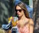 Alessandra Ambrosio à Malibu, le 7 octobre 2012.