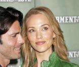 Greg Lauren et Elizabeth Berkley