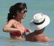Exclusif - Olga Kurylenko et son compagnon Danny Huston se baignent à Miami. Le 16 octobre 2012.