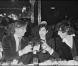 Just Jaeckin et Sylvia Kristel lors d'une soirée au Paradis Latin à Paris en 1978.