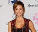Stacy Keibler, ravissante dans sa robe Monique Lhuillier, illumine le tapis rouge de l'hôtel Beverly Hilton lors du gala Carousel of Hope. Beverly Hills, le 20 octobre 2012.