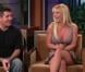 Britney Spears et Simon Cowell sur le plateau du  Tonight Show  de Jay Leno.