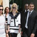 PHOTOS : Claudia Schiffer, Clotilde Courau et les autres au défilé Chanel, la classe !