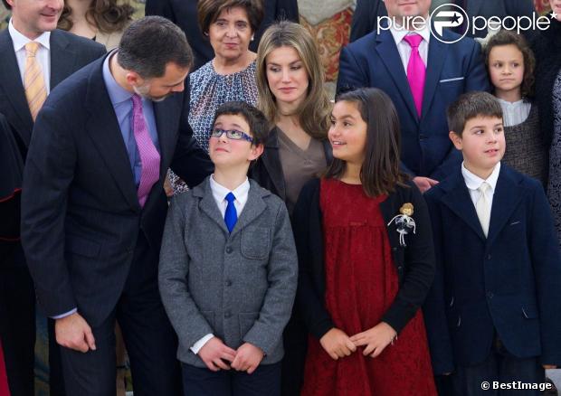 AGENDA DE LOS PRINCIPES DE ASTURIAS - Página 16 1020944-la-princesse-letizia-et-le-prince-620x0-1