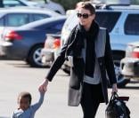 Charlize Theron : Célibataire et radieuse, elle assure pour son fils
