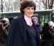 Inès de la Fressange arrive au défilé Chanel Haute Couture le 22 janvier 2013
