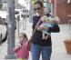 Jennifer Garner et sa fille Seraphina, se rendant à un cours de karaté, le 1er février 2013.