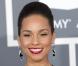 Alicia Keys : Elle s'emmêle les pinceaux sur Twitter, victime ou gaffeuse ?