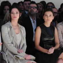 Ashley Greene et Virginie Ledoyen assistent au défilé Salvatore Ferragamo automne-hiver 2013-2014. Milan, le 24 février 2013.