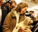 Ségolène Royal : Pause câlin au Salon de l'agriculture