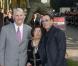 Jean-Claude Van Damme ici avec ses parents lors de l'inauguration de sa statue à Bruxelles en Belgique, le 21 Octobre 2012.