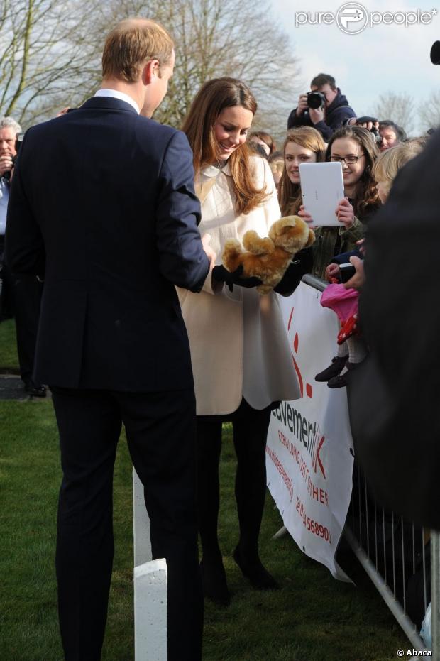 CASA REAL BRITÁNICA - Página 79 1081383-catherine-duchess-of-cambridge-and-620x0-1