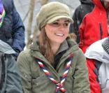 Kate Middleton, enceinte : Baroudeuse craquante pour les scouts, sous la neige