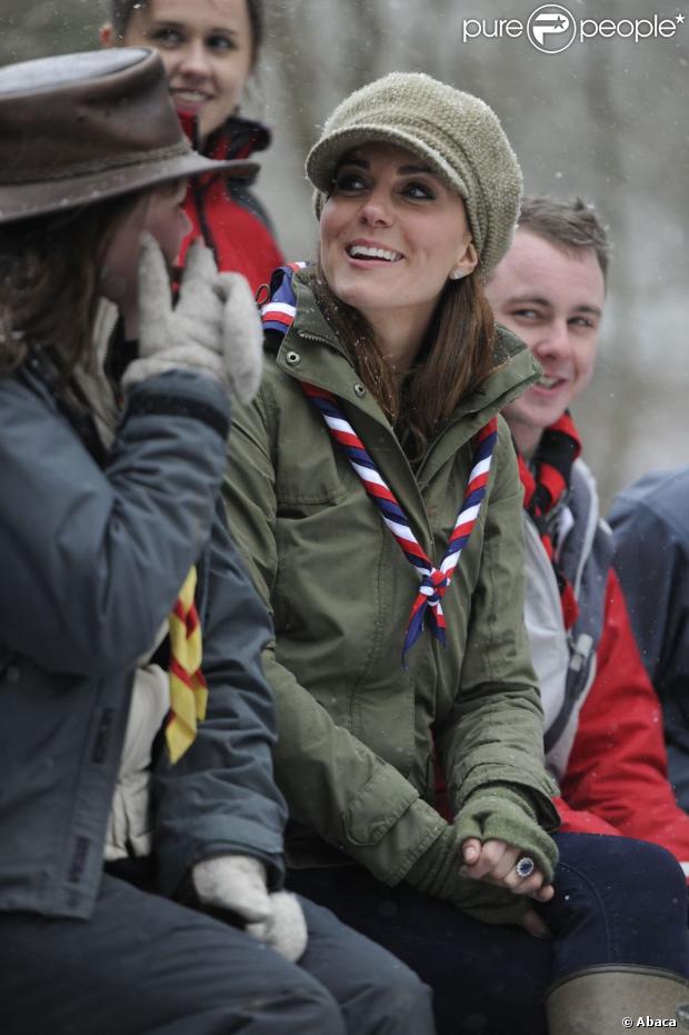 CASA REAL BRITÁNICA - Página 80 1084031-the-duchess-of-cambridge-during-her-620x0-1