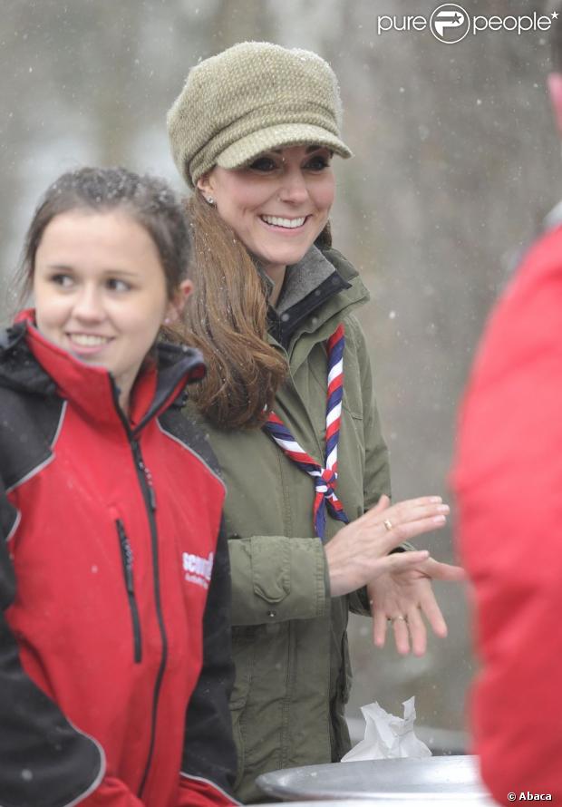 CASA REAL BRITÁNICA - Página 80 1084042-the-duchess-of-cambridge-during-her-620x0-1