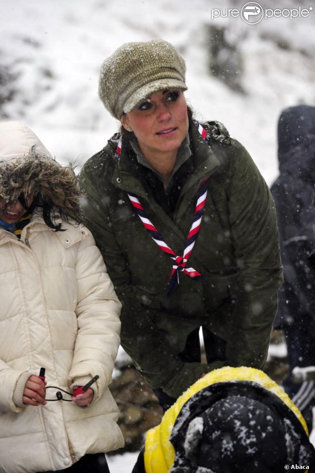 CASA REAL BRITÁNICA - Página 80 1084051-the-duchess-of-cambridge-during-her-620x0-1