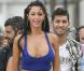 Les Anges de la télé-réalité 5 : Nabilla, pulpeuse, exhibe fièrement sa poitrine