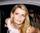 PHOTOS : Mischa Barton, oh la belle jupe ! 