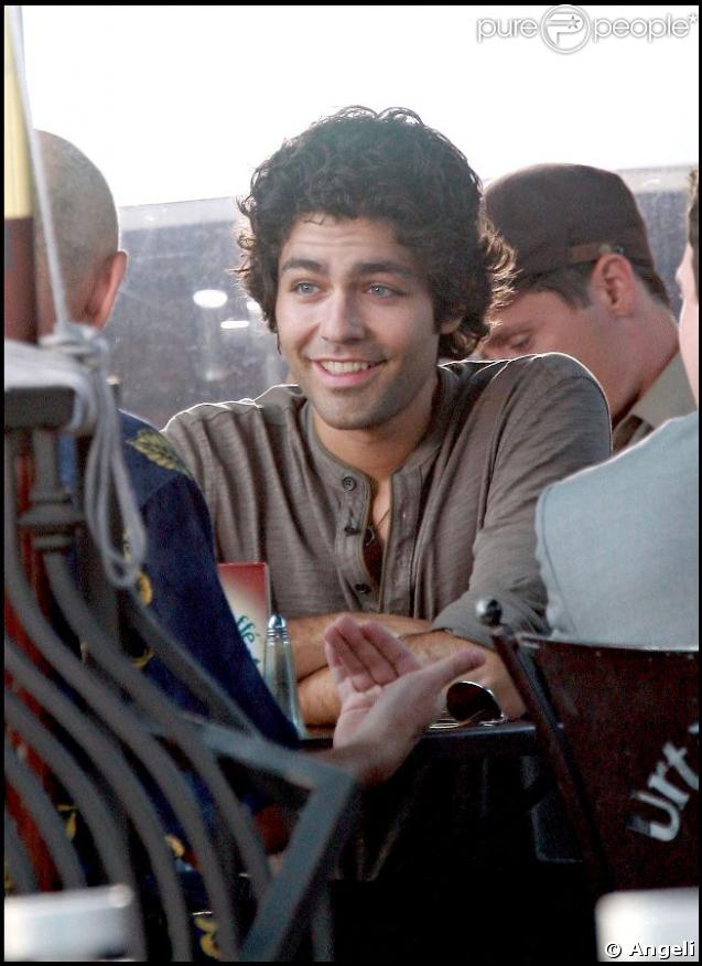 Adrian Grenier sur le tournage d'Entourage