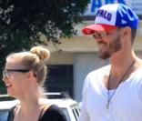 Chad Michael Murray babacool avec sa belle d'humeur coquine