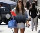 Alessandra Ambrosio : Elle dévoile ses gambettes pour une journée shopping