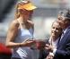 Maria Sharapova, légèrement déçue après sa défaite lors de la finale du tournoi de Madrid face à Serena Williams (6-1, 6-4) le 12 mai 2013