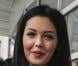 Nabilla arrive aux studios de Canal + à Paris, le 11 avril 2013.