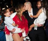 Billboard Music Awards 2013 : Jennifer Lopez, poule sexy et maman in love