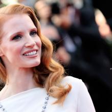 Jessica Chastain ravissante lors de la montée des marches pour Cléôpatre au Palais des Festivals à Cannes, le 21 mai 2013.