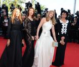Cannes 2013 : Audrey Marnay sublime pour l'envoûtante Arielle Dombasle