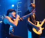 Joel et Benji Madden en concert le 18/07 à Anaheim