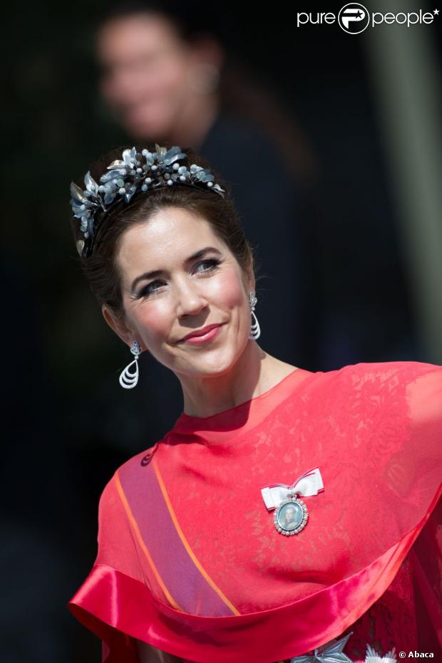 BODA REAL DE MAGDALENA DE SUECIA Y CHRIS O`NEILL 8/06/2013 - Página 34 1150451-crown-princess-mary-of-danemark-leaving-620x0-1