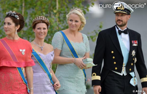 BODA REAL DE MAGDALENA DE SUECIA Y CHRIS O`NEILL 8/06/2013 - Página 34 1150453-mary-crown-princess-of-denmark-and-620x0-1