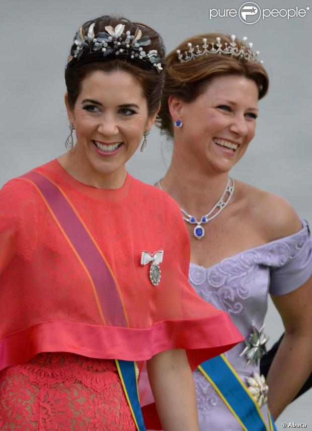 BODA REAL DE MAGDALENA DE SUECIA Y CHRIS O`NEILL 8/06/2013 - Página 34 1150454-mary-crown-princess-of-denmark-and-620x0-2