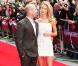 Jason Statham et Rosie Huntington-Whiteley en couple à la première du film Redemption au cinéma Odeon West End à Londres, le 17 juin 2013.
