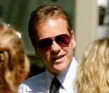 Kiefer Sutherland, Jack Bauer jamais sans ses Ray Ban