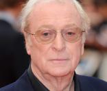 Michael Caine: Alfred Pennyworth dans Batman The Dark Knight