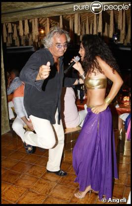 Cynthia de la Star Ac 6 subjugue Flavio Briatore