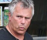 Richard Dean Anderson gâte son chien !